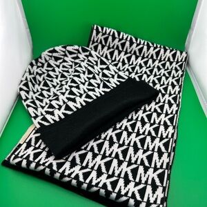 Michael Kors Black and White Beanie and Scarf Set